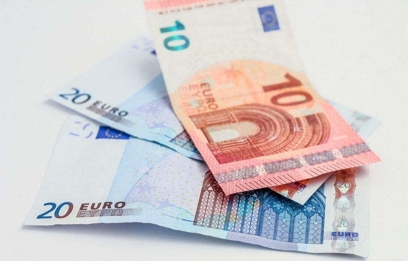 Solicita un préstamo de 50€