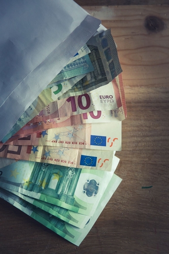Solicita un préstamo de 500€
